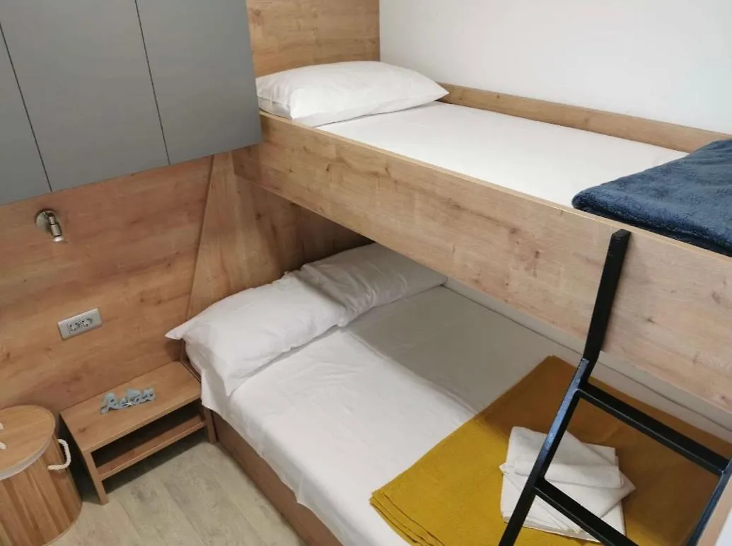 Prázdninový dům Vila Mobile House Sol Drage Chorvatsko